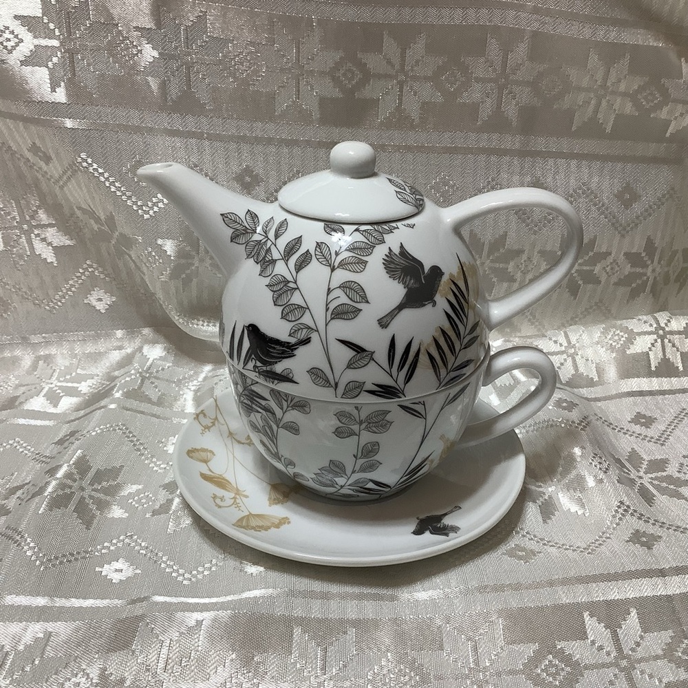 Tea Set with Floral and Bird Design